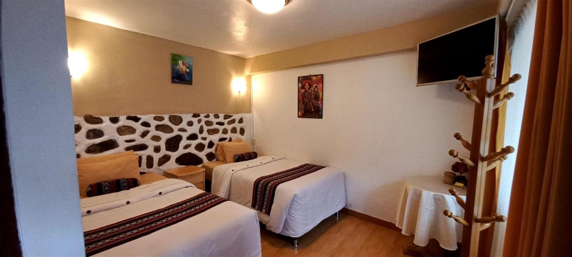 Andean Lodge Riverside أويانتيتامْبو المظهر الخارجي الصورة