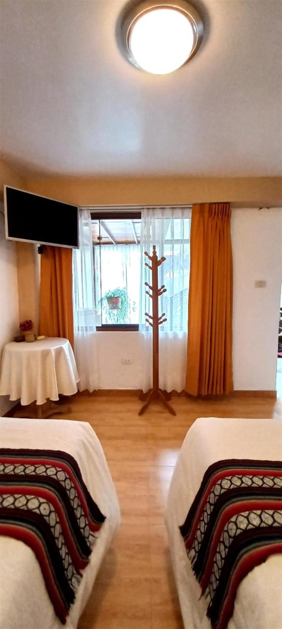 Andean Lodge Riverside أويانتيتامْبو المظهر الخارجي الصورة